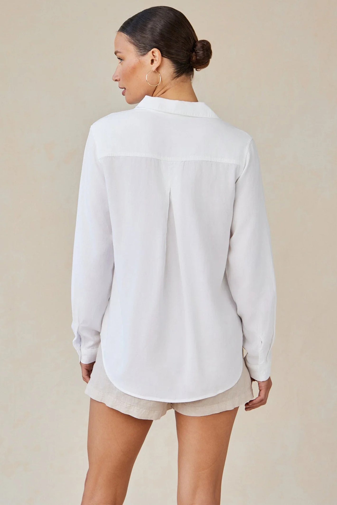 Bella Dahl B2027-654-303 White Classic Button Down Shirt