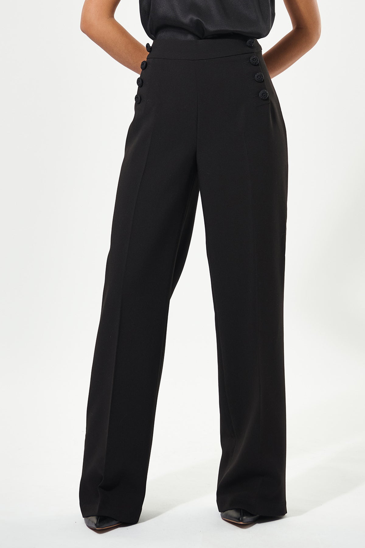 Dea Kudibal 2250725 isobelDea Trousers with Deco Buttons Black, front close view