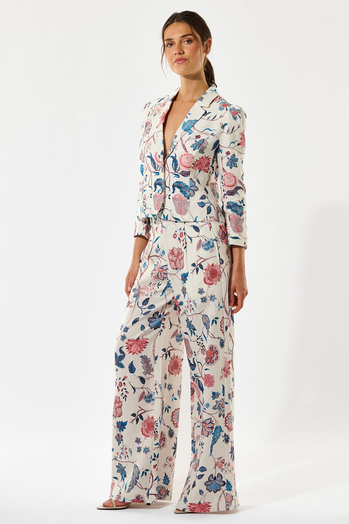 Dea Kudibal DanielaDEA 2440326 Chintz Full Multicolour Cropped Blazer Jacket, front view