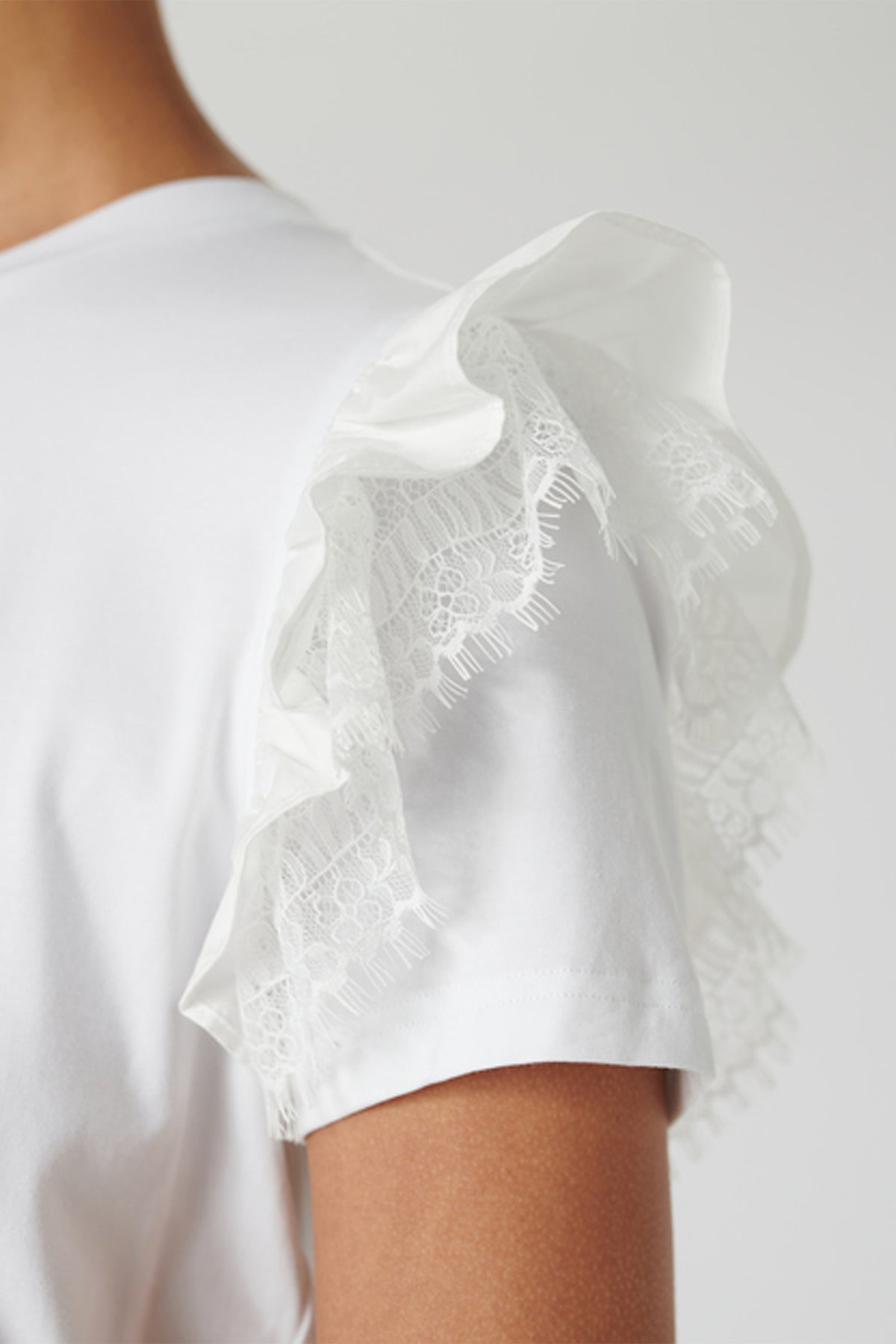 Dea Kudibal Kimmie 04-0123 White Lace Frill Sleeve Top, lace frill sleeve detail