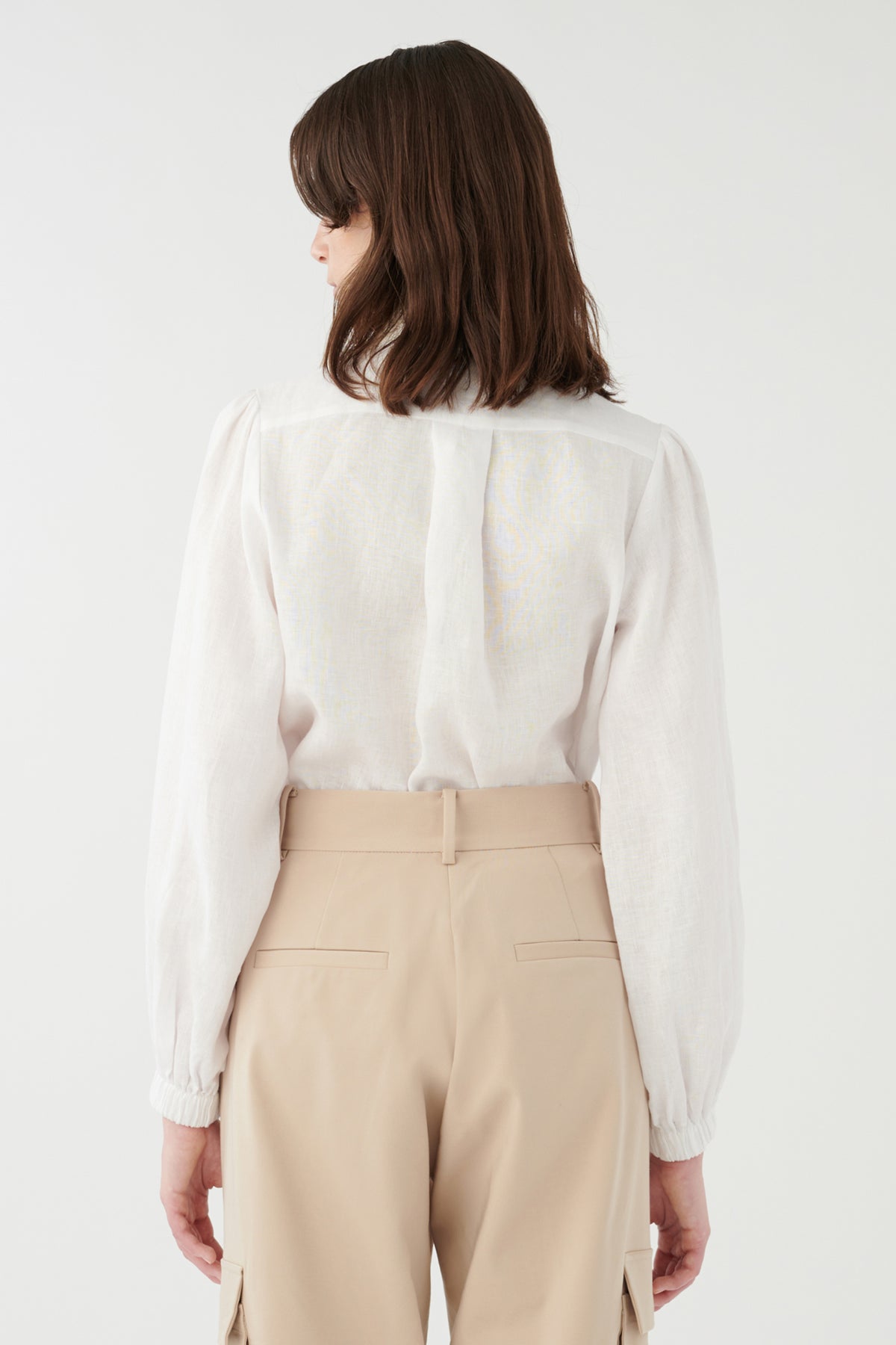 Dea Kudibal TrinaDEA 1940124 Natural White Linen Blouse, back view