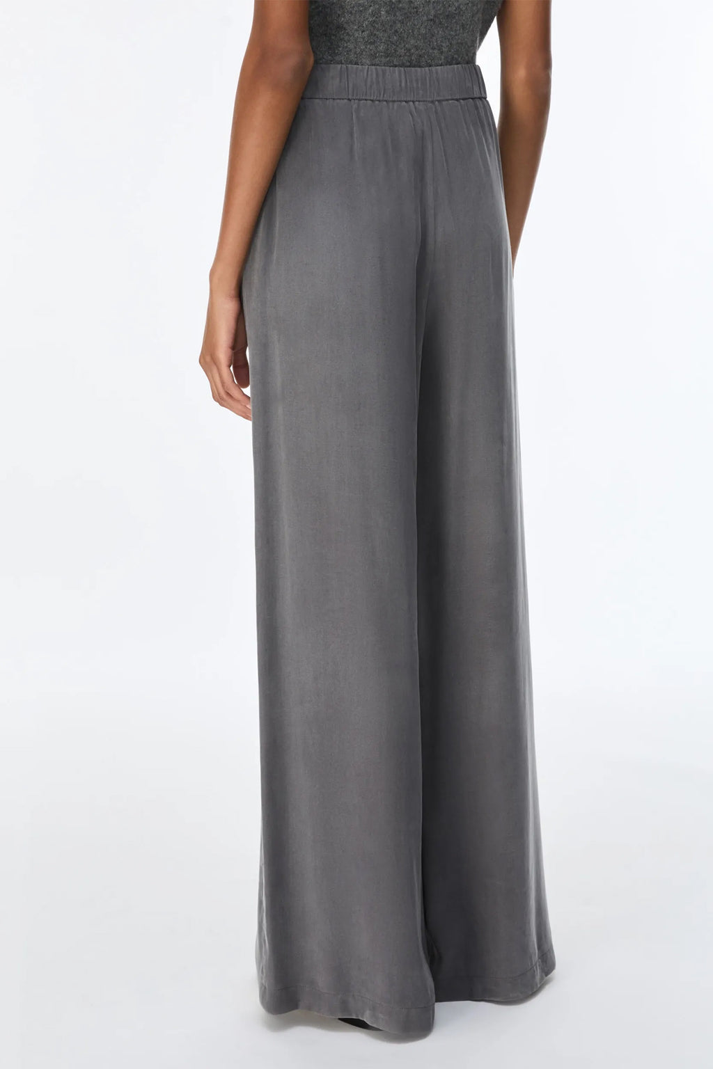 IBLUES IBLQUINTO Grey Long Trouser, back view