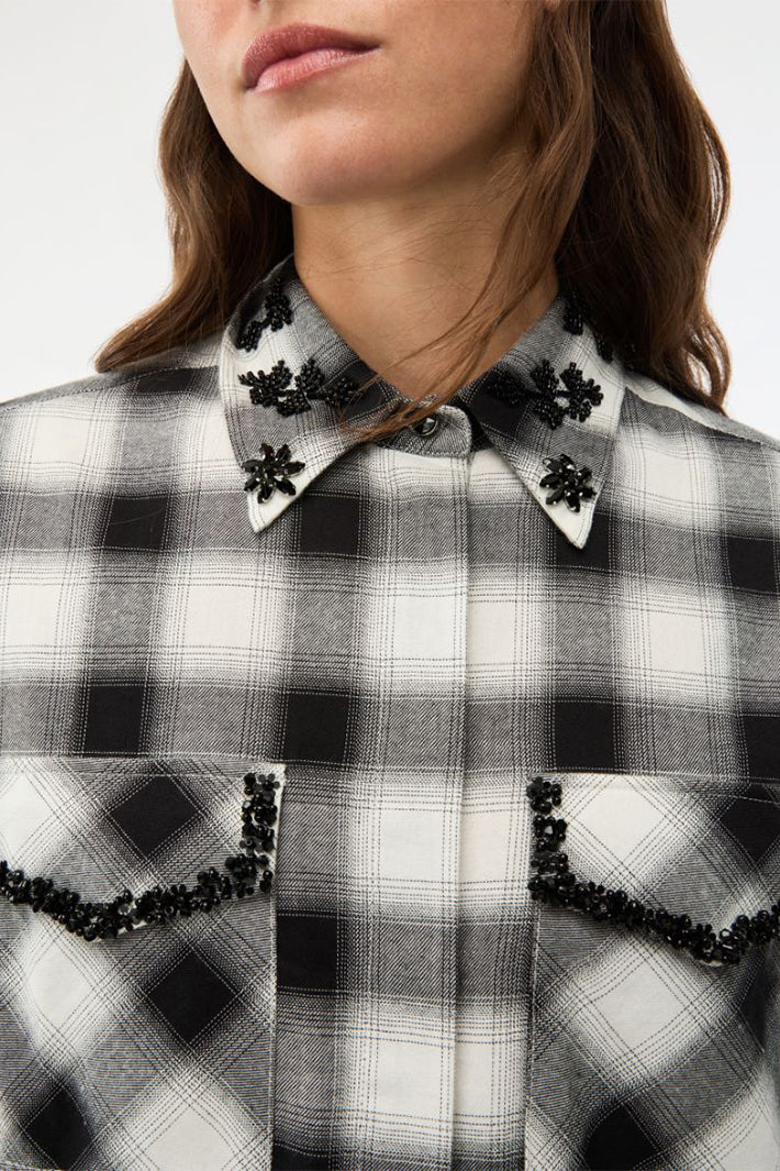 iBlues Iblveletta 26171110312 Diamante Embellished Black/White Check Shirt, collar and pocket embellishment detail