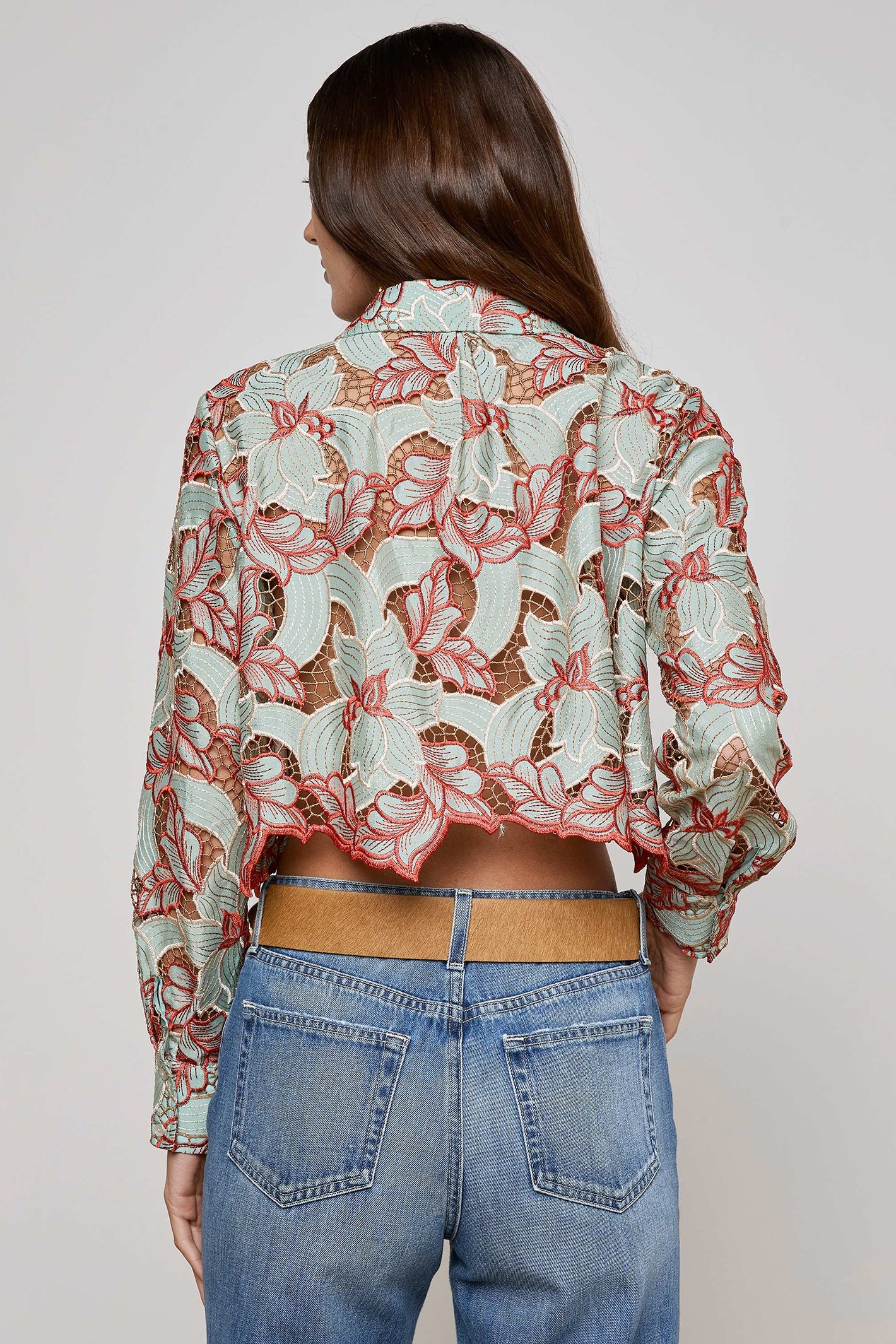 L'Agence 40639QCF Akemi Blue Eyelet Cropped Buttondown Blouse