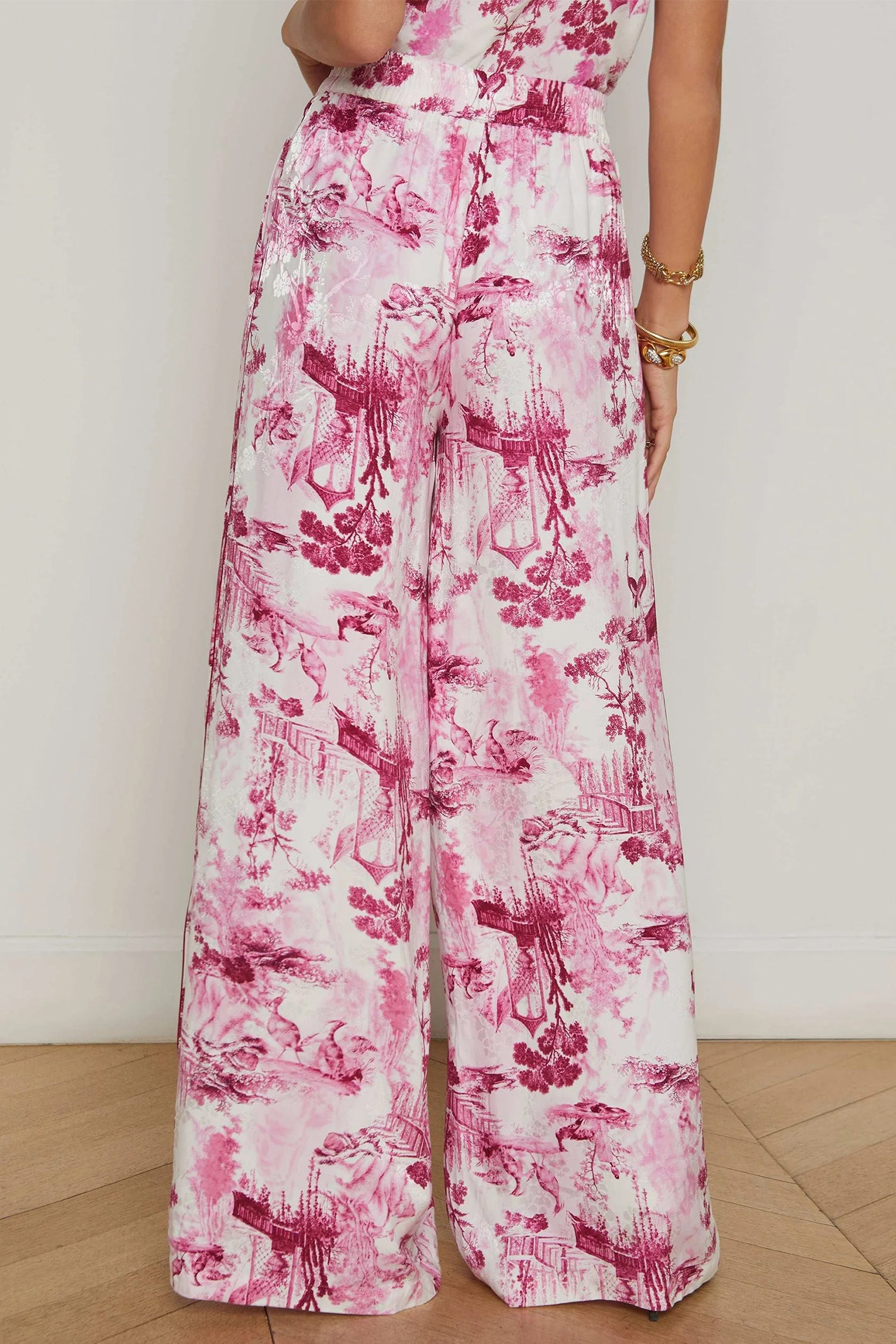 L'Agence Ivy White Pink Porcelain Toile Print Satin Wide Leg Trousers 2684PUE