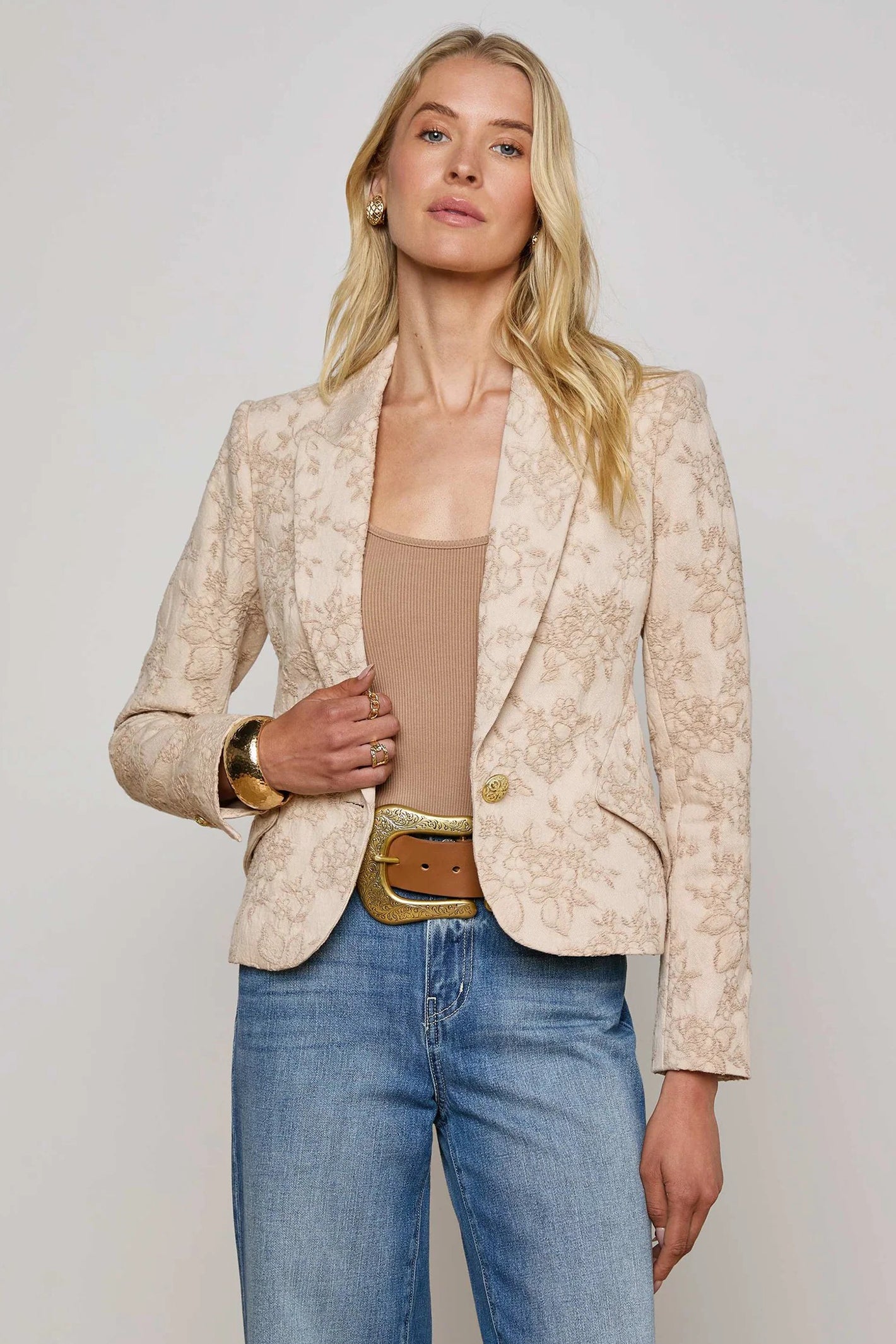 L'Agence Jennah Neutral Crinkle Twill Jacquard Blazer 1664TBV