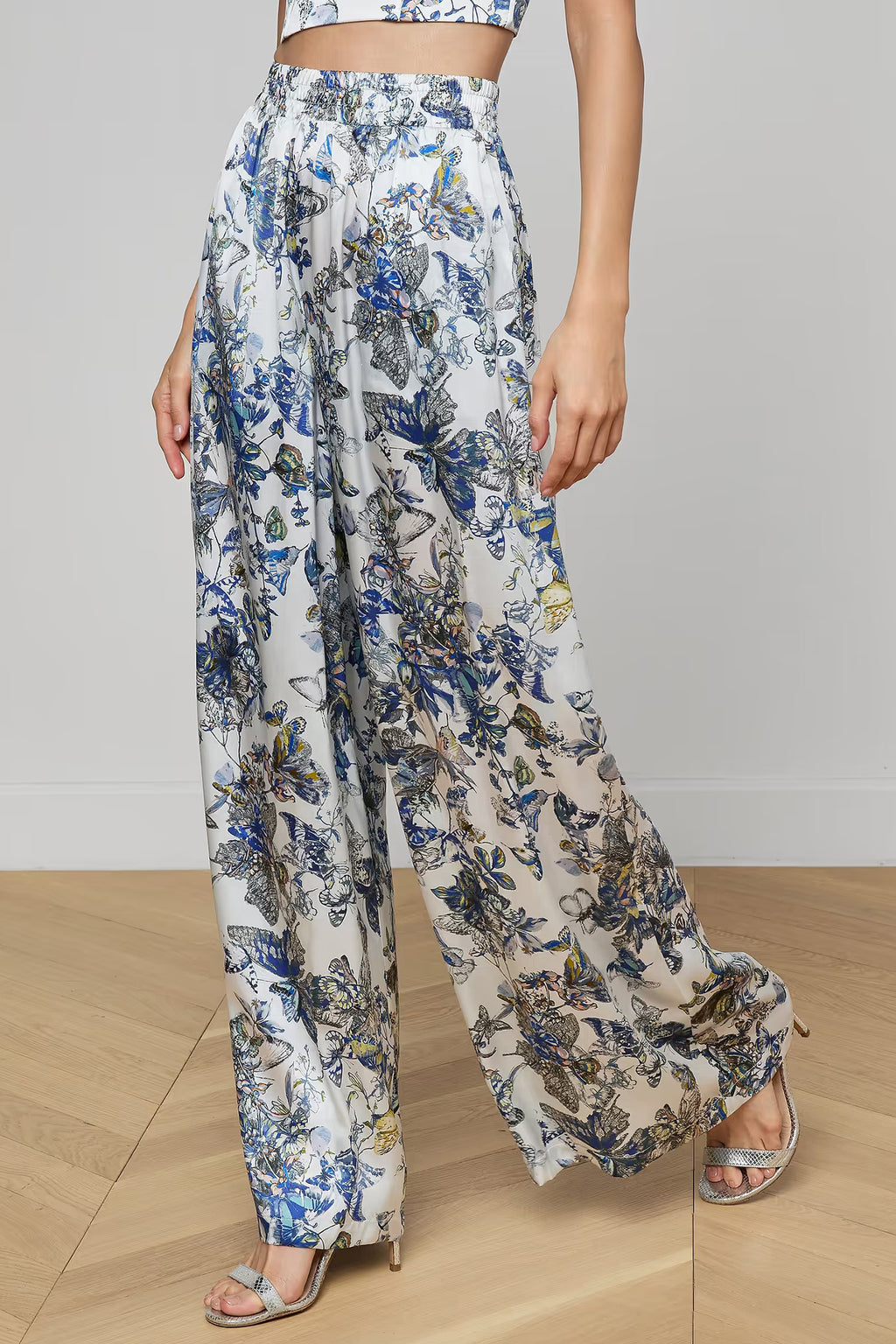 L'Agence Lillian Grey Watercolour Wide Leg Silk Trousers 2616GNW 0100 GMWB