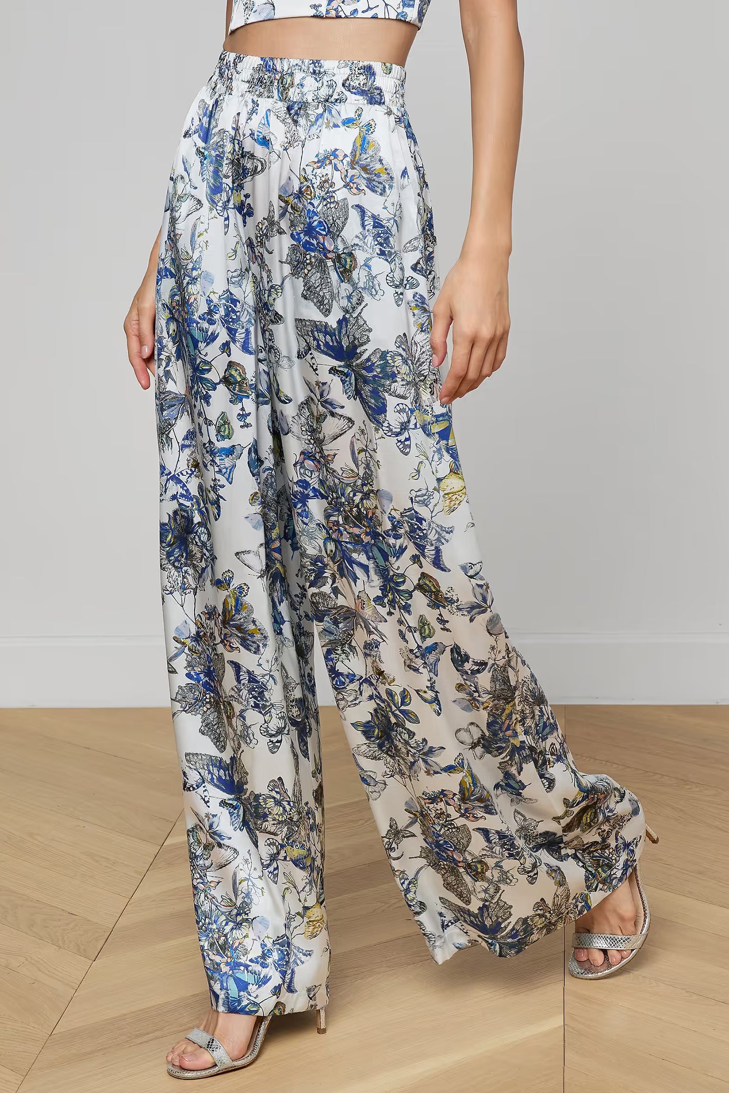 L'Agence Lillian Grey Watercolour Wide Leg Silk Trousers 2616GNW 0100 GMWB