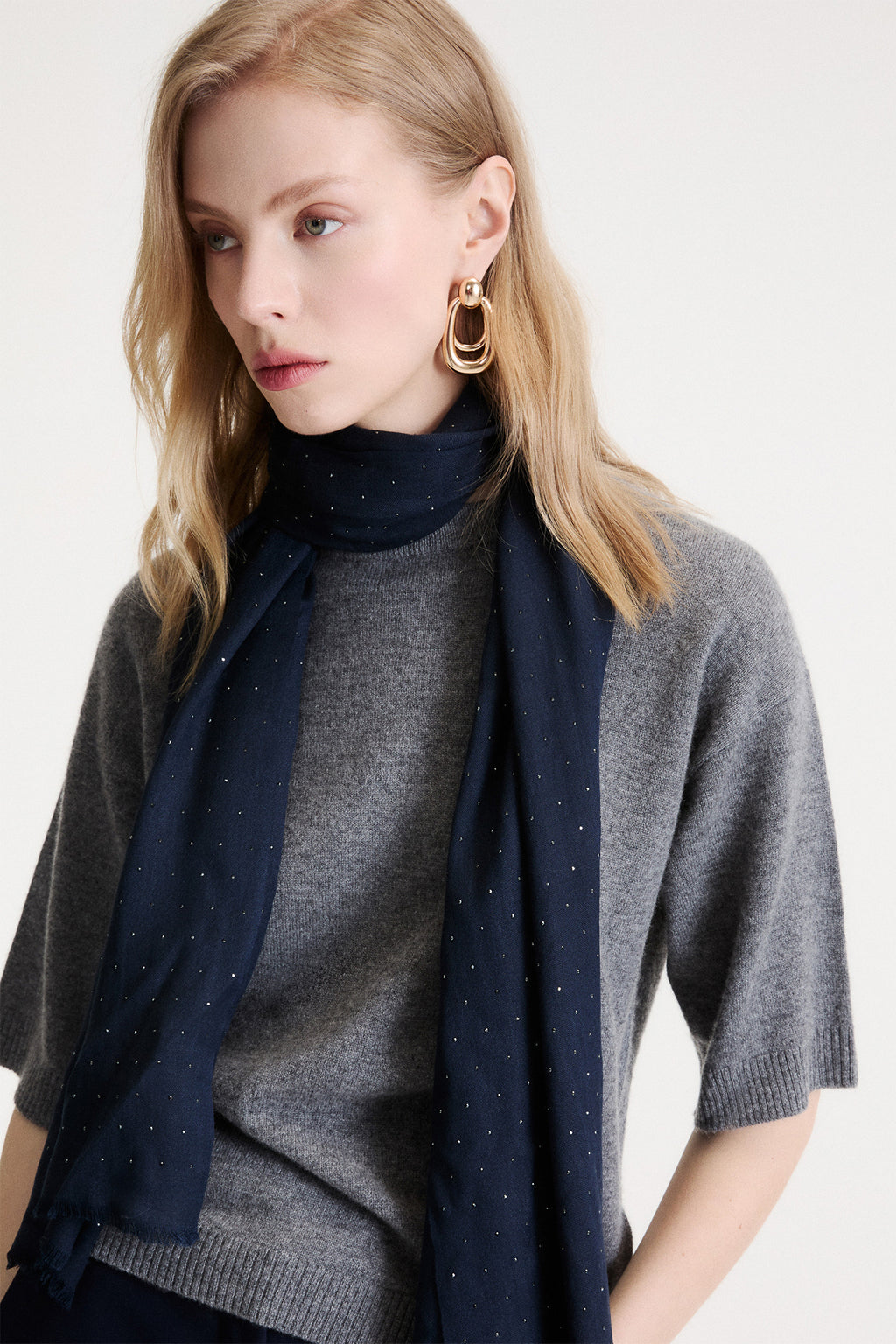 Marella MLAPEVERA Navy Strass Wool & Viscose Scarf, detail view