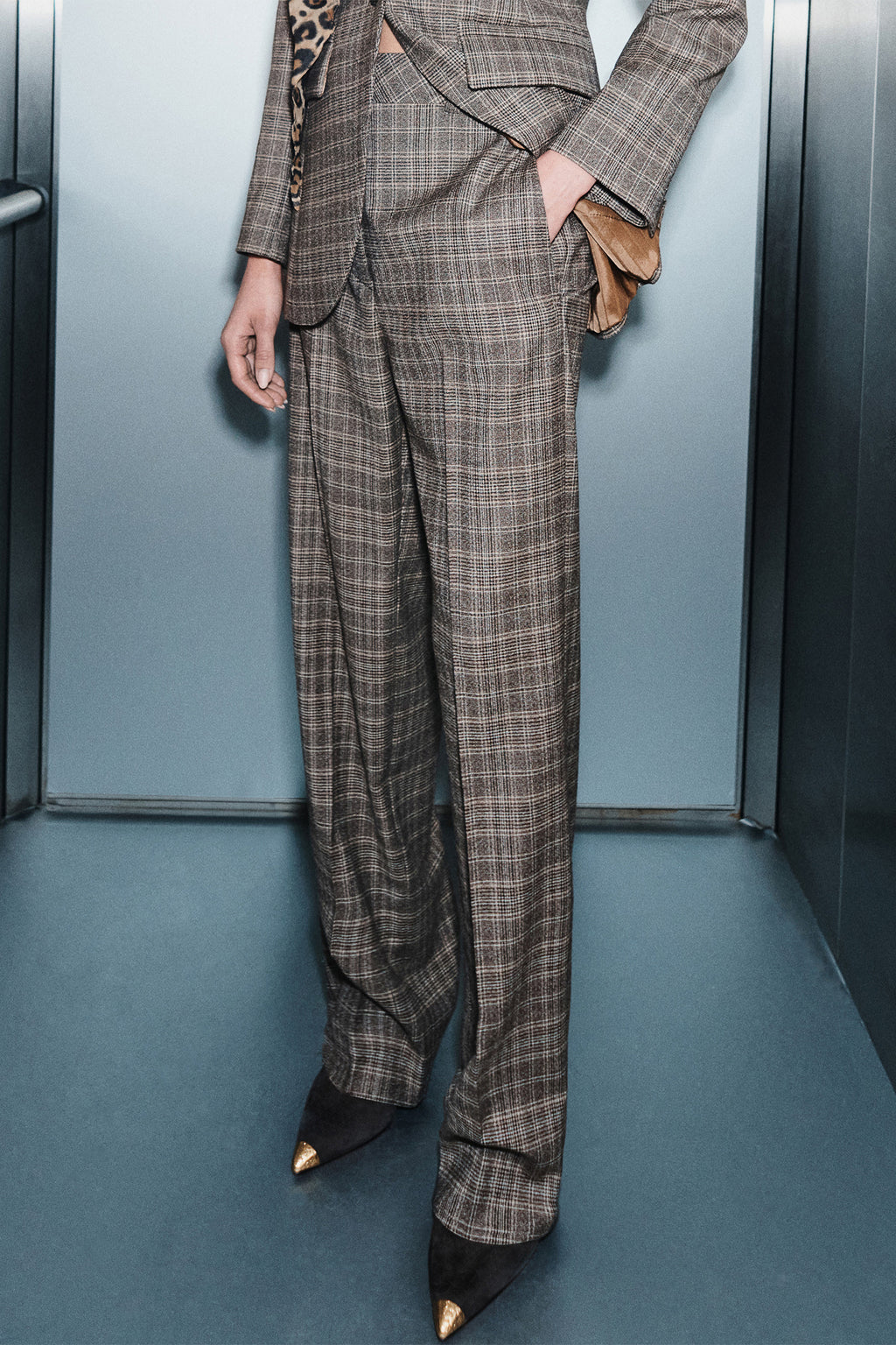 Marella Sport MLSONORATA Turtledove Stretch Wool Flannel Trousers, detail view