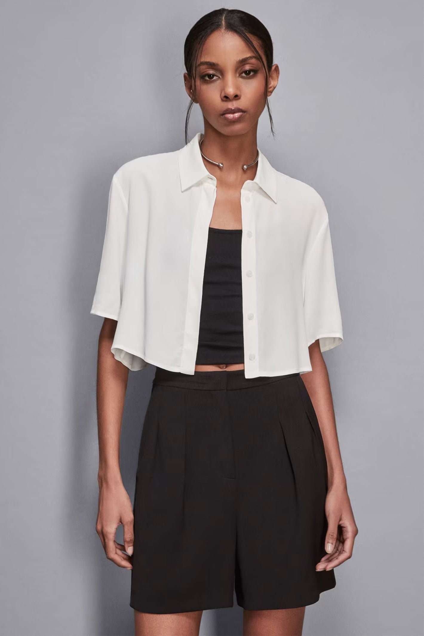 Patrizia Pepe 2C1621 W146 Bianco White Cropped Soft Fit Shirt