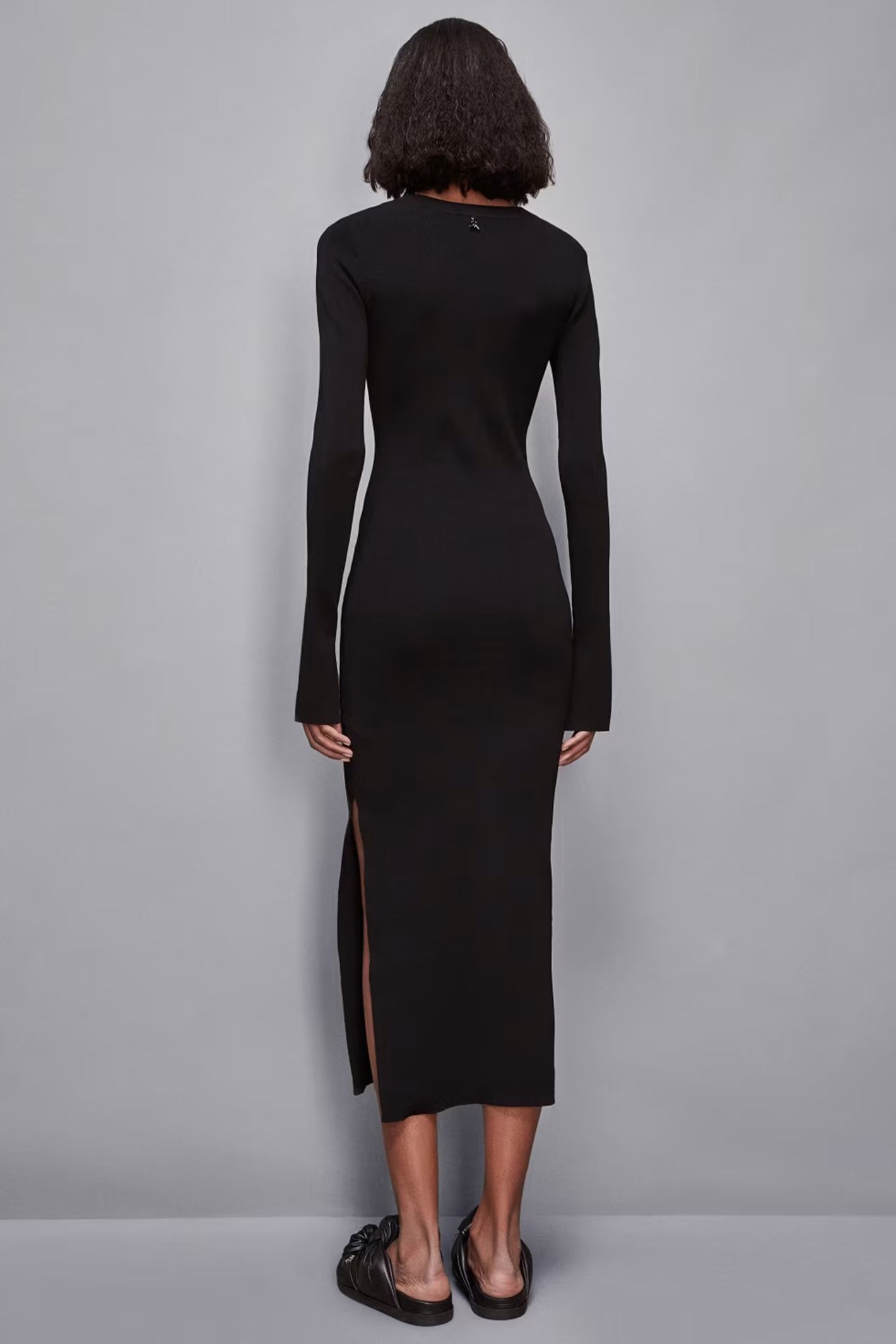 Patrizia Pepe 8A1433 K240 Nero Black Long Sleeve Slim Fit Midi Dress*
