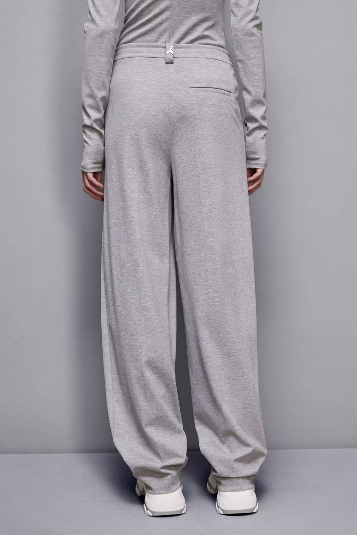 Patrizia Pepe 8P0674 A025 Grey Relaxed Fit Straight Trousers